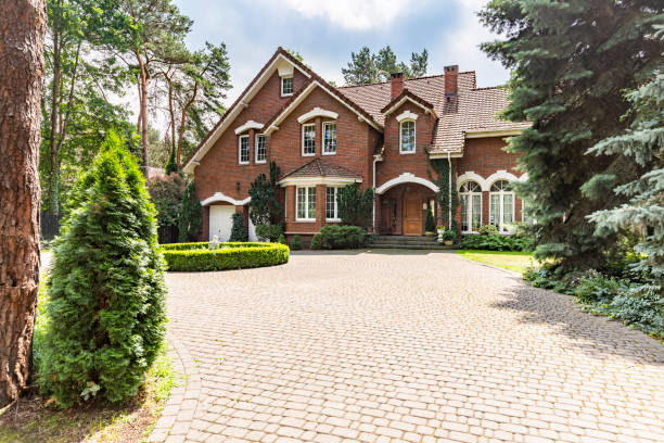 Best Driveway Pavers Near Me  in Shorewood Hills, WI